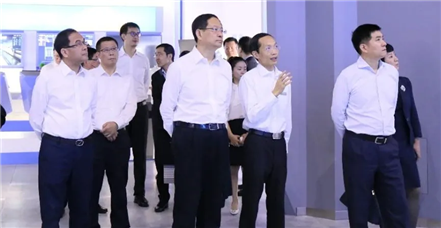 银企携手，共谋发展 I 工行总行副行长王景武一行莅临美高梅电子官网调研考察 